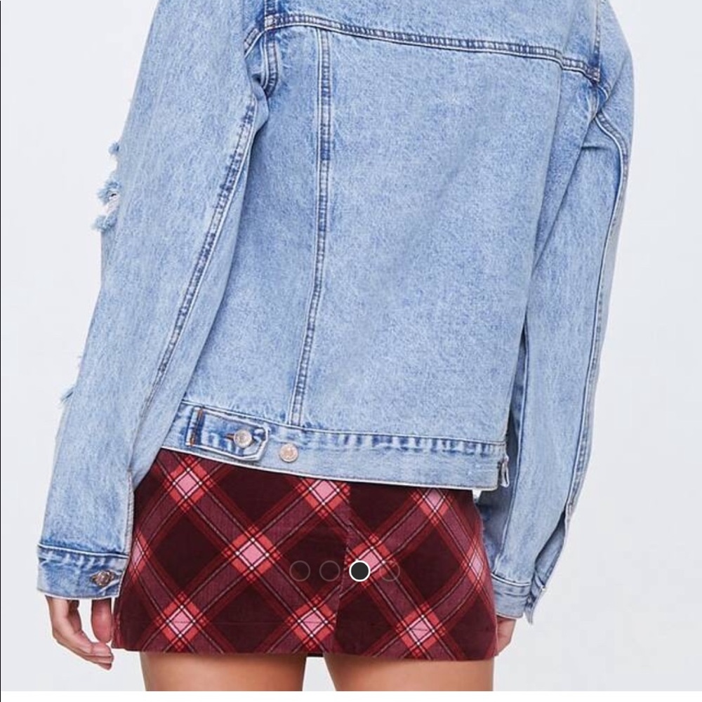 Distressed Denim Jacket - Picture 5 of 9